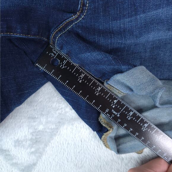 Arizona Jean Co Shorts Womens 17 Blue Rolled Cuff Denim Stretch Mom 4" Inseam - Picture 6 of 7